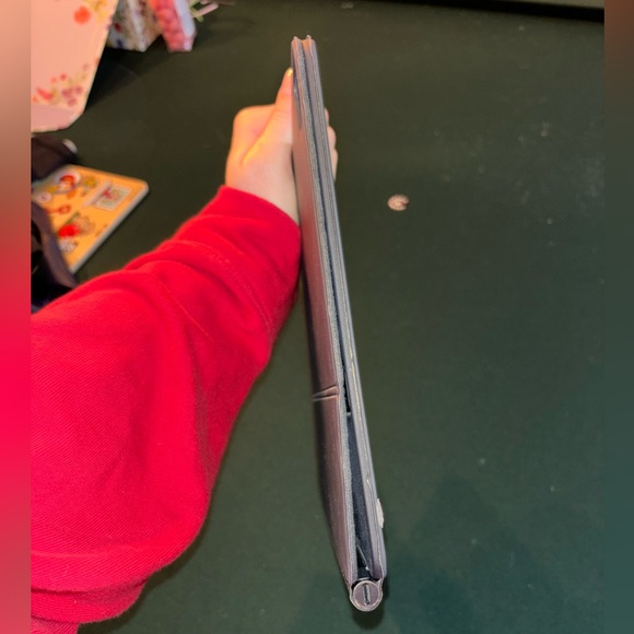 Apple Magic Keyboard for iPad Pro 12” - Picture 4 of 4